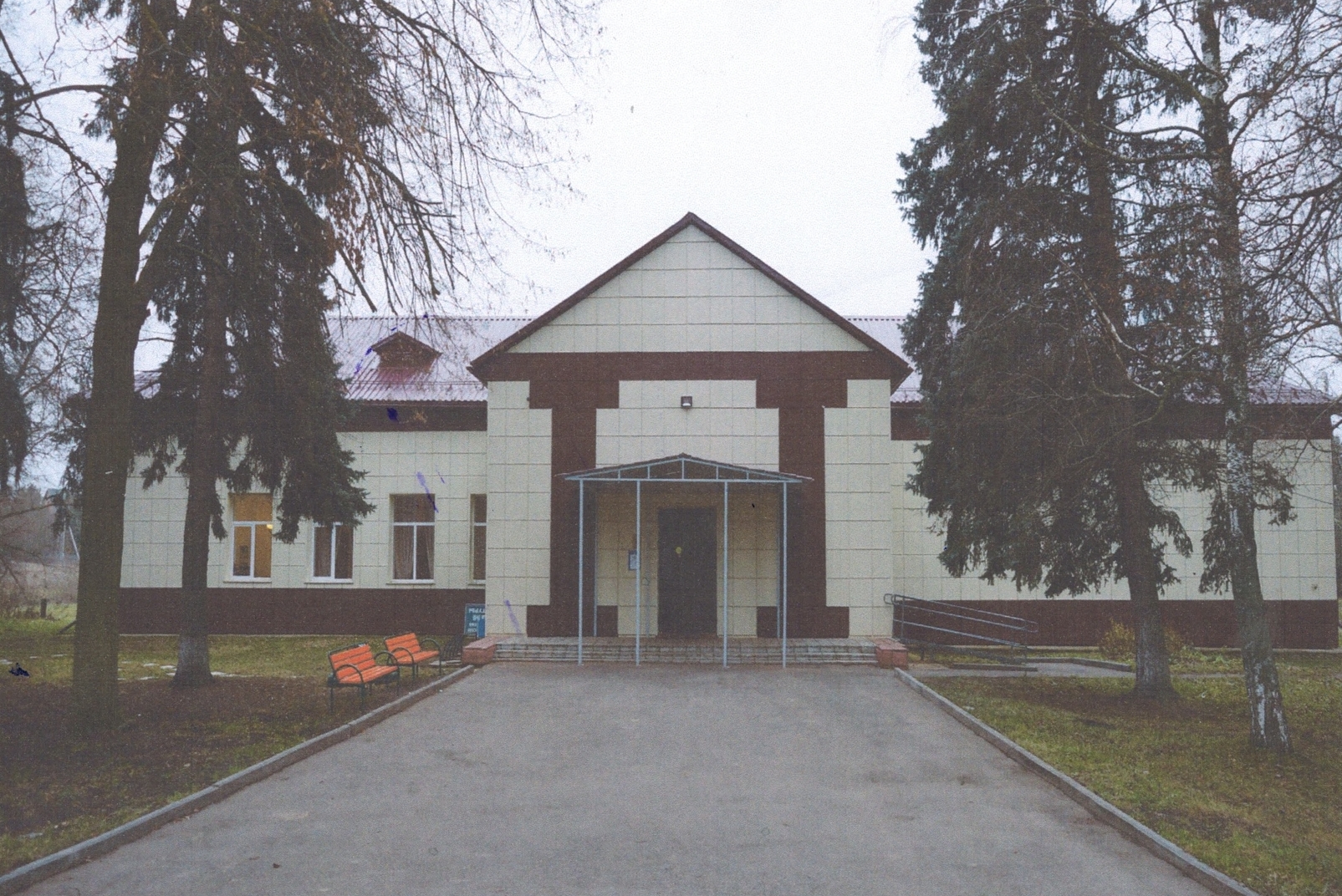 Ремонт Дома Культуры (фасад) в с. Ерковцы Ивановского района, Амурской области Ремонт Дома Культуры (фасад) в с. Ерковцы Ивановского района, Амурской области